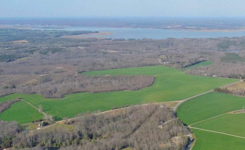 Aerial, Mahockney Farm and the Rappahannock. Manor house lower left